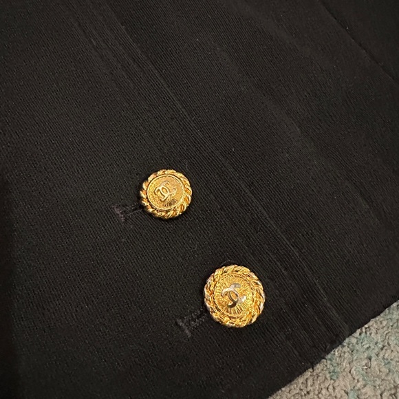 CHANEL Silk Lined Wool Skirt - Picture 3 of 7